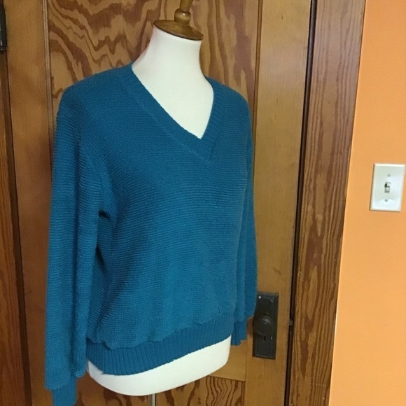 Vintage 70s v neck velour sweater - Picture 8 of 9